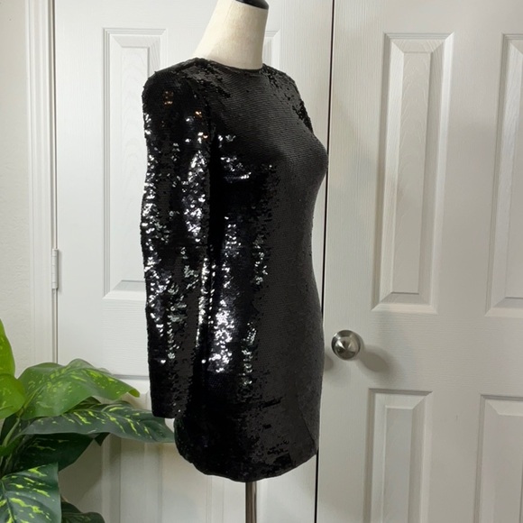 Frame Women’s Open-back Sequin Knit Mini Dress Size XS - Picture 4 of 15